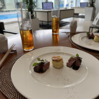 肉料理は2つのコースのものを食べ比べさせていただきました