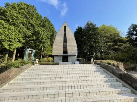 箱根の森高原教会・ホテルグリーンプラザ箱根