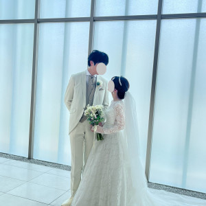 ファーストミートの際は白い回廊で写真を撮ってもらえます|747380さんの岐阜モノリスの写真(2448162)