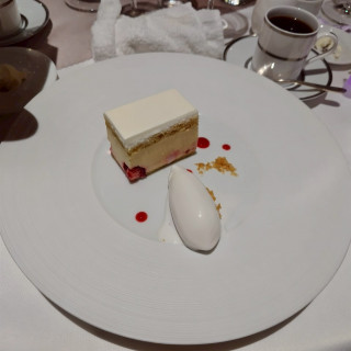 パティシエ手作りのケーキ