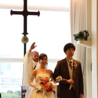 退場
