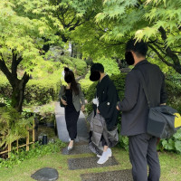 庭　移動中
