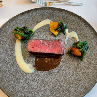 メインのお肉料理