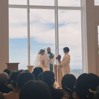 チャペルは天井が高く綺麗でした!