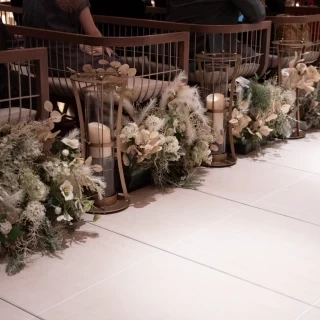 ゲスト席のお花が綺麗