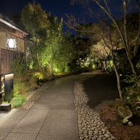 会場へ向かう和を感じさせる入り口