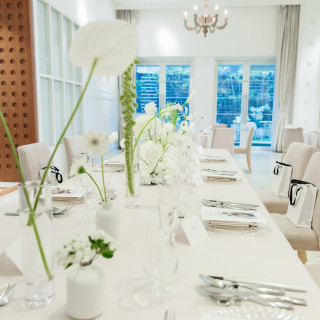 披露宴会場テーブル