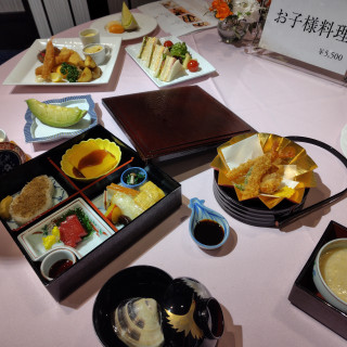 お子様料理は和洋中3種類