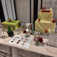 種類豊富なウェディングケーキ