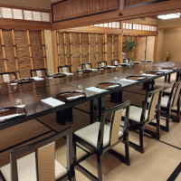 地下の料亭も披露宴会場として利用できます。
その一室 桃林