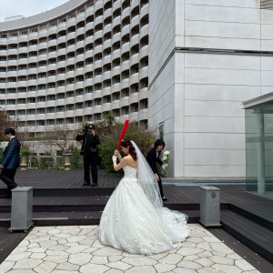 挙式後のトスバッティング。新郎新婦交互に行なった|747812さんのシェラトン・グランデ・トーキョーベイ・ホテルの写真(2439486)