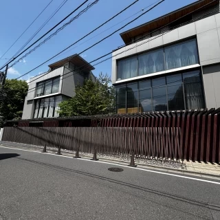 外観もオシャレです