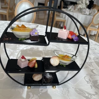 デザートビュッフェみたいで楽しめました。