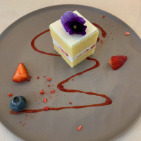 ウェディングケーキ