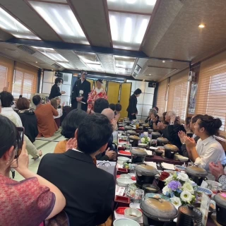 ウェルカムスピーチをしているところ