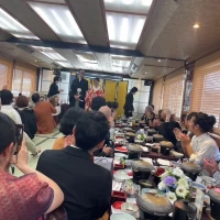 ウェルカムスピーチをしているところ