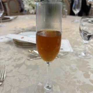 絶品のコンソメスープです