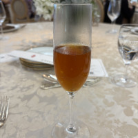 絶品のコンソメスープです