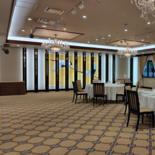 披露宴会場「鶴亀」