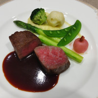 牛肉のポワレ