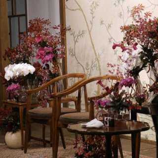 高砂をアンティークの雰囲気で会場の雰囲を作りあげてくれました