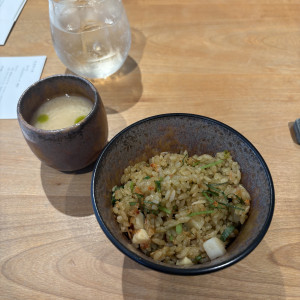 おいしかった釜飯とお出汁|748534さんのIWAI OMOTESANDO(イワイ オモテサンドウ)の写真(2438700)