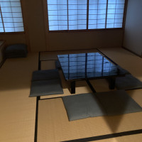四柱神社の控室2
