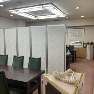 四柱神社の親族控札（手前新婦側、奥は新郎側）|748559さんのヒカリヤ（国登録有形文化財）の写真(2470289)