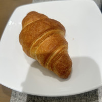 バタークロワッサン