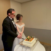 ウエディングケーキ入刀