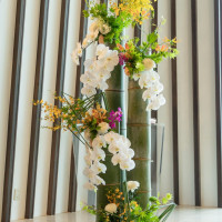 和装にあうチャペルの装花