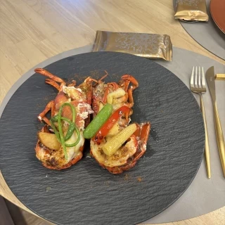 試食の伊勢海老