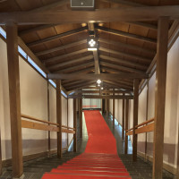 回廊には階段もあります