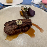 メイン肉料理