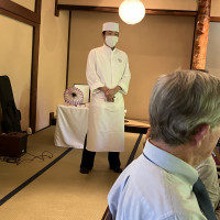 料理長さんによる料理説明を入れていただきました。