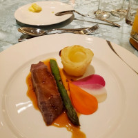 メインのお肉料理