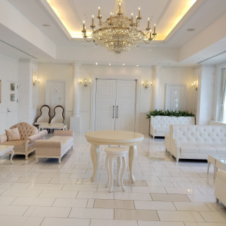 チャペル前の休憩スペース