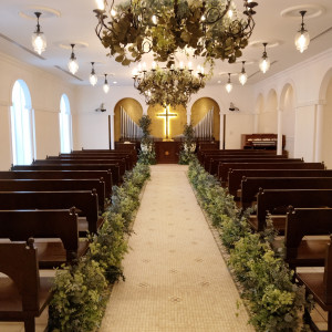 シャンデリアにも生花が|748965さんのシェラトン都ホテル大阪の写真(2546755)