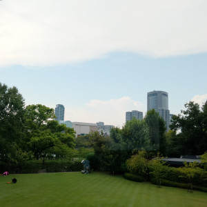 披露宴会場からみたガーデン|748965さんのザ・ガーデンオリエンタル・大阪の写真(2536113)