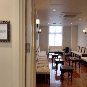 新郎側親族控室|748965さんのル・センティフォーリア大阪(クラウディアホールディングスグループ)の写真(2535505)