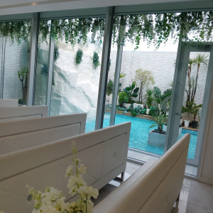 両サイドにある噴水|748965さんのル・センティフォーリア大阪(クラウディアホールディングスグループ)の写真(2535493)