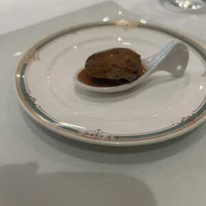 フォアグラに味噌ベースのソースをかけて試食しました。|749109さんのホテルフランクスの写真(2443513)