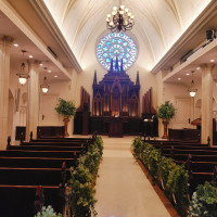 ステンドグラスが素敵