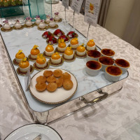 デザートビュッフェ、新郎新婦も食べたかったです