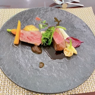 和牛ヒレ肉が美味しかったです。