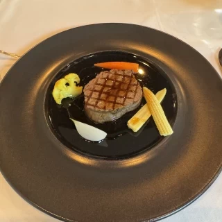 当日、メイン料理
