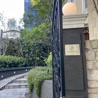 入り口の写真です。