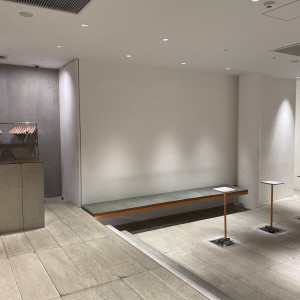 ロビーは広く綺麗です。|749461さんのIWAI OMOTESANDO(イワイ オモテサンドウ)の写真(2445219)