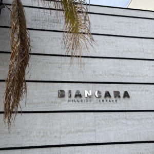 シンプルだけど写真映えしそうな外観でした|749505さんのBIANCARA HILLSIDE TERRACE（ビアンカーラ ヒルサイドテラス）の写真(2445327)