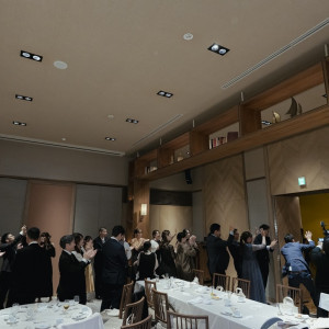 退場時はゲストの皆さんが楽しく見送りしてくれました|749573さんのWITH THE STYLE FUKUOKA（ウィズ ザ スタイル フクオカ）の写真(2475265)